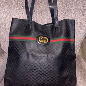 Authentic Gucci Black Leather Strap with Gold Emblem